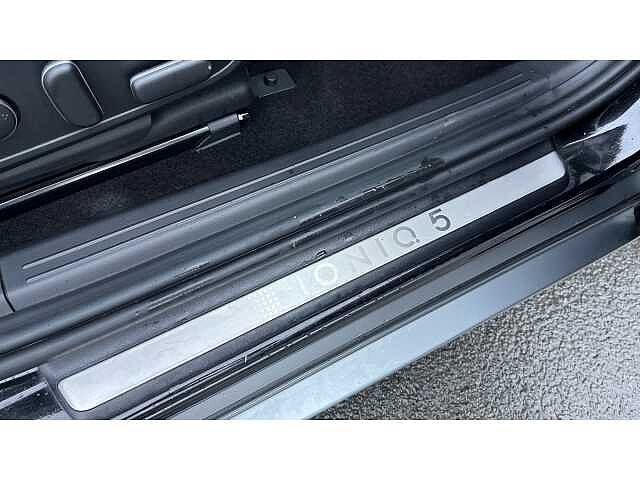 Hyundai IONIQ 5 IONIQ 5 125kW Ultimate 58 kWh 5dr Auto BLACK
