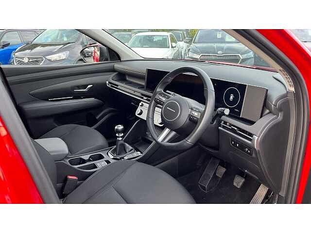 Hyundai TUCSON TUCSON 1.6T Advance 5dr Engine Red