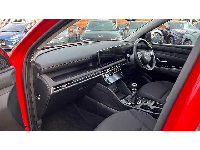 Hyundai TUCSON TUCSON 1.6T Advance 5dr Engine Red