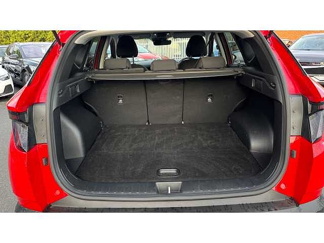 Hyundai TUCSON TUCSON 1.6T Advance 5dr Engine Red