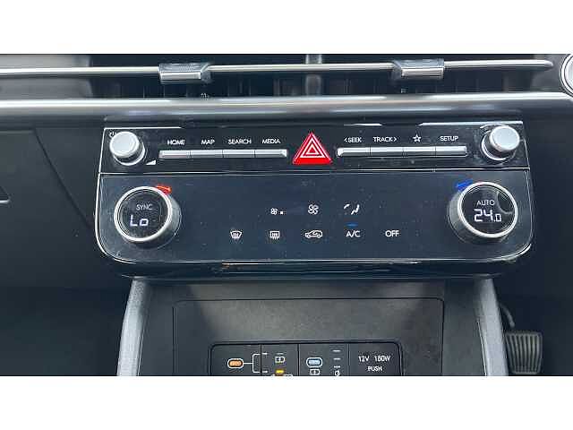 Hyundai TUCSON TUCSON 1.6T Advance 5dr Engine Red