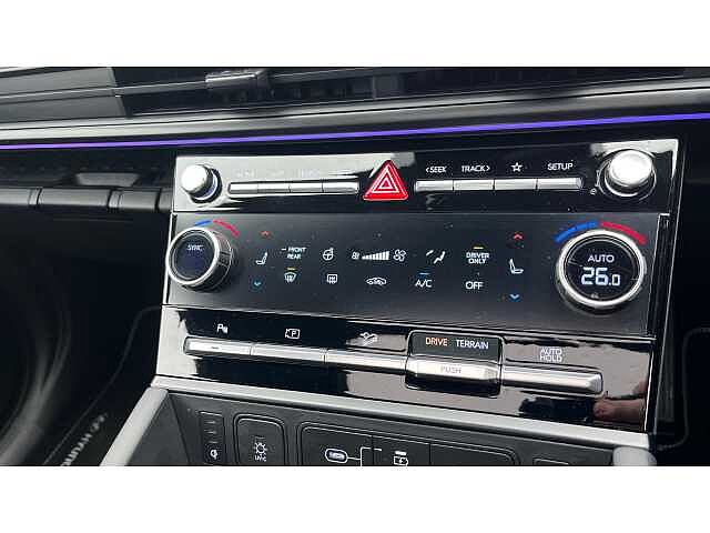 Hyundai Santa Fe SANTA FE 1.6 TGDi Hybrid Calligraphy 5dr 4WD Auto