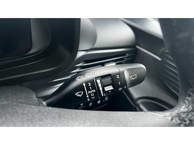 Hyundai I20 I20 1.0T GDi 48V MHD Premium 5dr WHITE