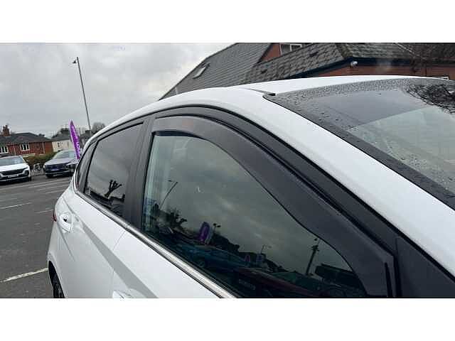 Hyundai I20 I20 1.0T GDi 48V MHD Premium 5dr WHITE