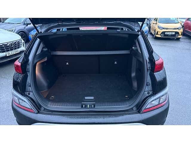 Hyundai KONA KONA 1.6 GDi Hybrid SE Connect 5dr DCT Phantom Black P