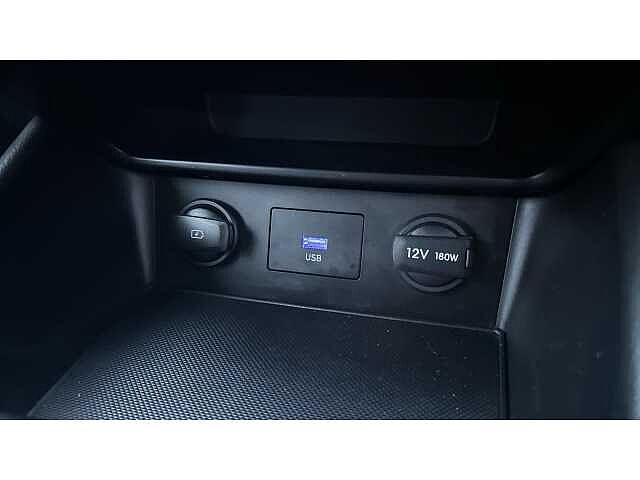 Hyundai KONA KONA 1.6 GDi Hybrid SE Connect 5dr DCT Phantom Black P