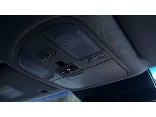 Hyundai KONA KONA 1.6 GDi Hybrid SE Connect 5dr DCT Phantom Black P