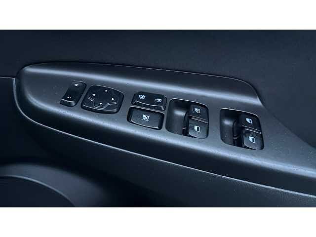 Hyundai KONA KONA 1.6 GDi Hybrid SE Connect 5dr DCT Phantom Black P