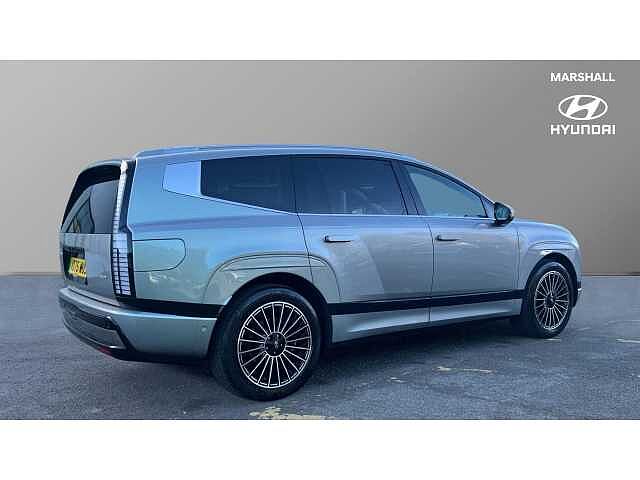 Hyundai IONIQ 9 Ioniq# 9 SUV 226kW Calligraphy 110kWh AW Celadon Grey