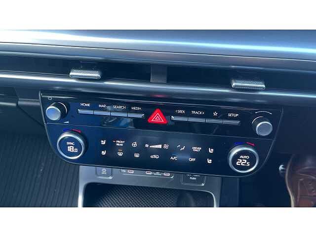 Hyundai IONIQ 9 Ioniq# 9 SUV 226kW Calligraphy 110kWh AW Celadon Grey