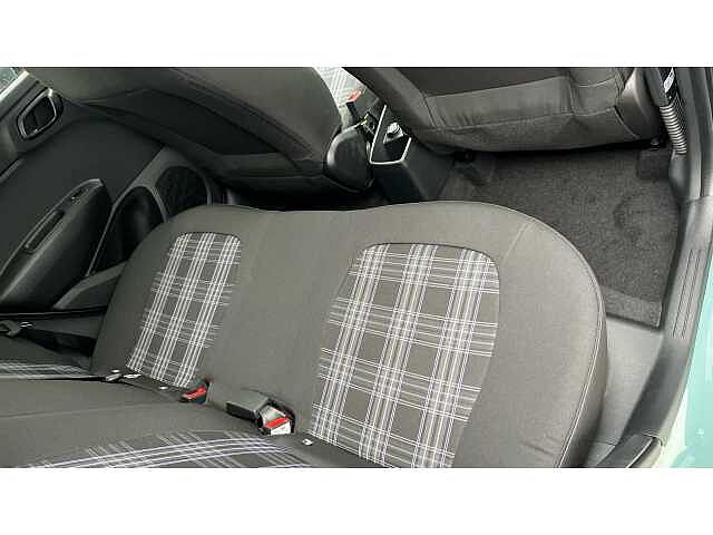 Hyundai I10 i10 5Dr HAT 1.2 MPi 79ps Premium NAV AU Mangrove Green