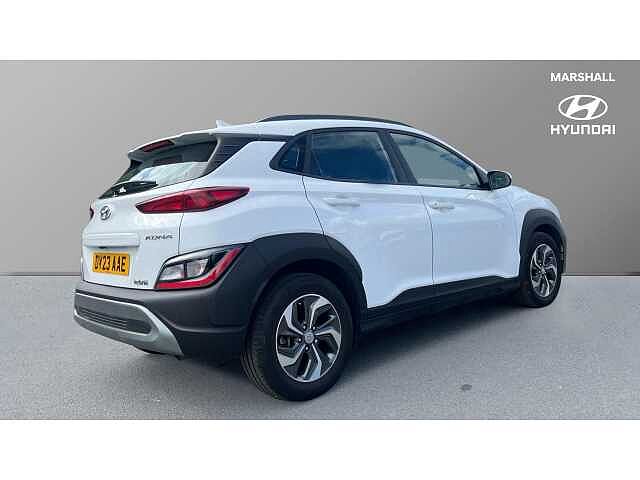 Hyundai KONA KONA 1.6 GDi Hybrid SE Connect 5dr DCT Atlas White