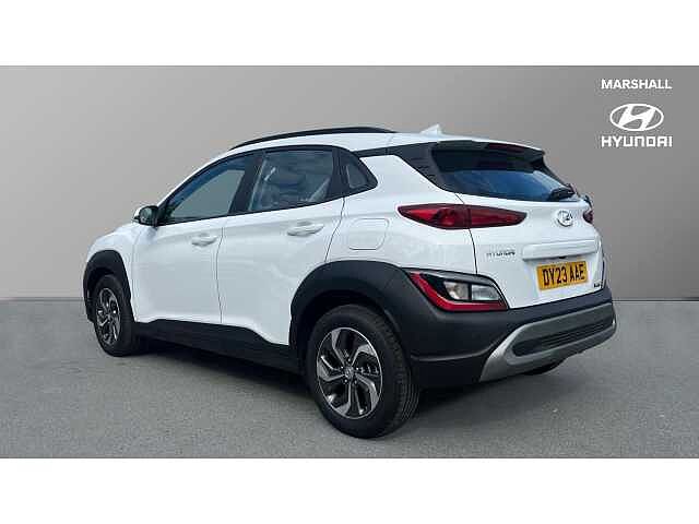Hyundai KONA KONA 1.6 GDi Hybrid SE Connect 5dr DCT Atlas White