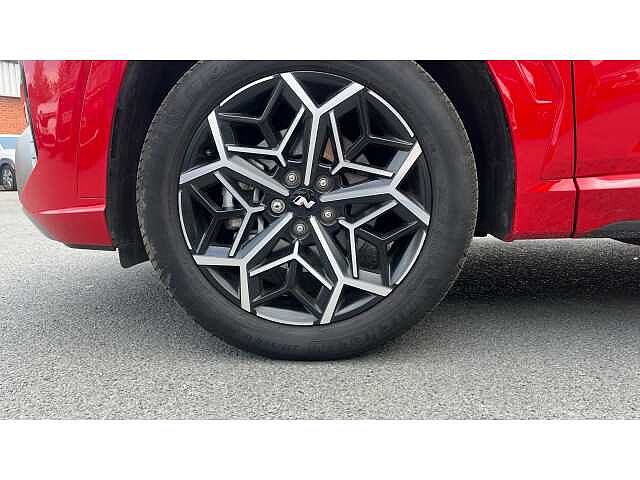 Hyundai TUCSON TUCSON 1.6 TGDi Hybrid 230 N Line S 5dr 2WD Auto Engine Red
