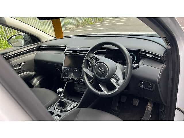Hyundai TUCSON TUCSON 1.6 TGDi Premium 5dr 2WD Atlas White