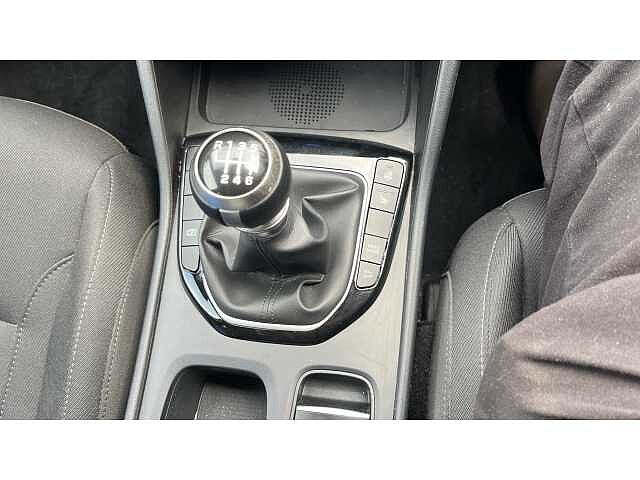 Hyundai TUCSON TUCSON 1.6 TGDi Premium 5dr 2WD Atlas White