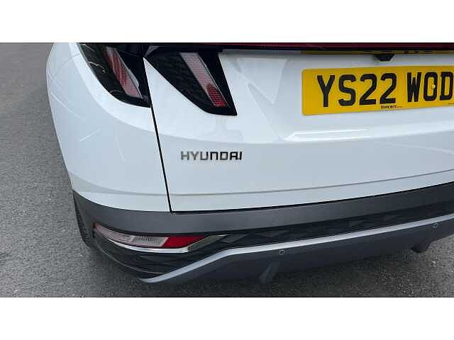 Hyundai TUCSON TUCSON 1.6 TGDi Premium 5dr 2WD Atlas White