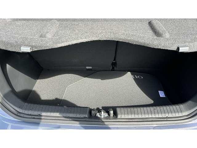 Hyundai i10 i10 5Dr HAT 1.2 MPi 79ps Premium NAV AU