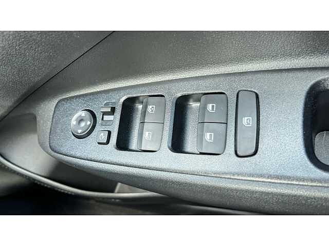 Hyundai i10 i10 5Dr HAT 1.2 MPi 79ps Premium NAV AU