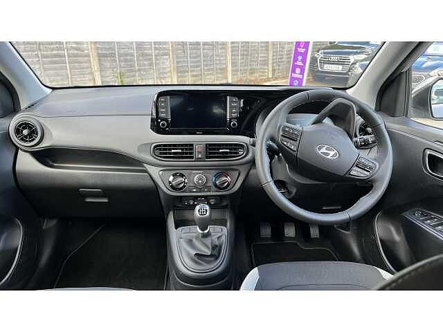 Hyundai i10 i10 5Dr HAT 1.0 MPi 63ps AdvancePlus Pack NAV