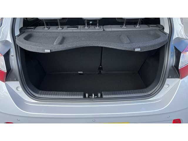 Hyundai i10 i10 5Dr HAT 1.0 MPi 63ps AdvancePlus Pack NAV