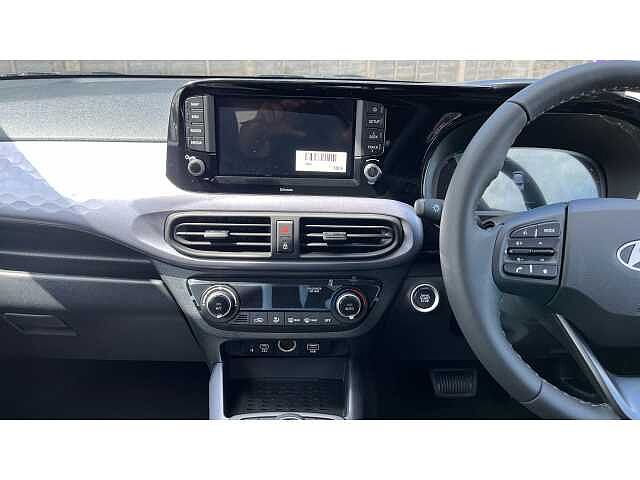 Hyundai i10 i10 5Dr HAT 1.2 MPi 79ps Premium NAV AU