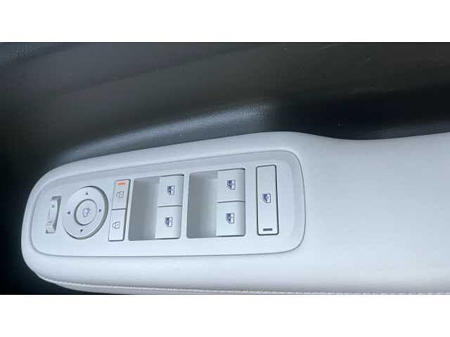 Hyundai Santa Fe Santa FE 7st 1.6TGDi Phev Ultm AU 4WD