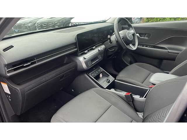 Hyundai KONA KONA 1.6 GDi Hybrid Advance 5dr DCT Abyss Black