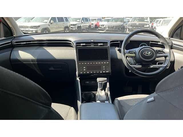 Hyundai TUCSON TUCSON 1.6 TGDi 48V MHD SE Connect 5dr 2WD DCT Red