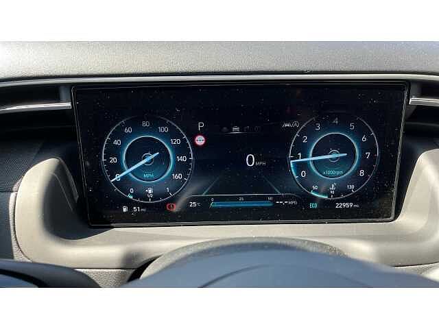 Hyundai TUCSON TUCSON 1.6 TGDi 48V MHD SE Connect 5dr 2WD DCT Red