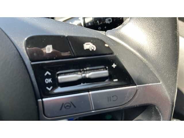 Hyundai TUCSON TUCSON 1.6 TGDi 48V MHD SE Connect 5dr 2WD DCT Red