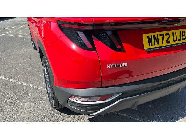 Hyundai TUCSON TUCSON 1.6 TGDi 48V MHD SE Connect 5dr 2WD DCT Red