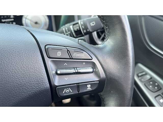 Hyundai Kona KONA 100kW Premium 39kWh 5dr Auto