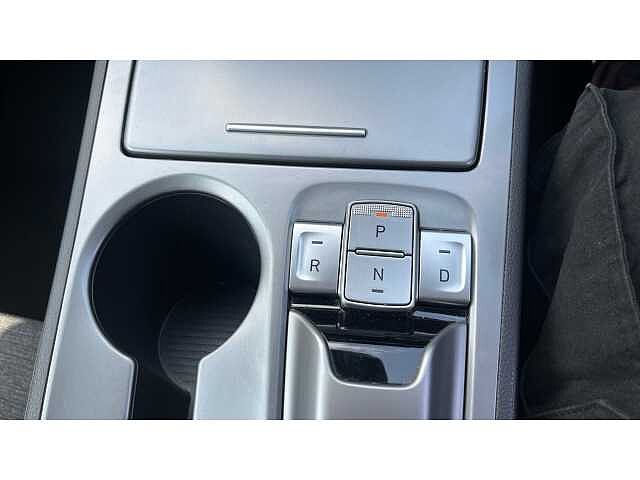 Hyundai Kona KONA 100kW Premium 39kWh 5dr Auto