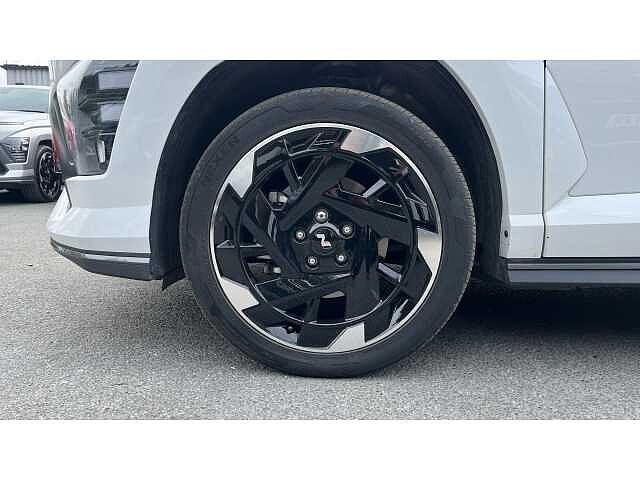 Hyundai KONA KONA 160kW N Line 65kWh 5dr Auto Serenity White