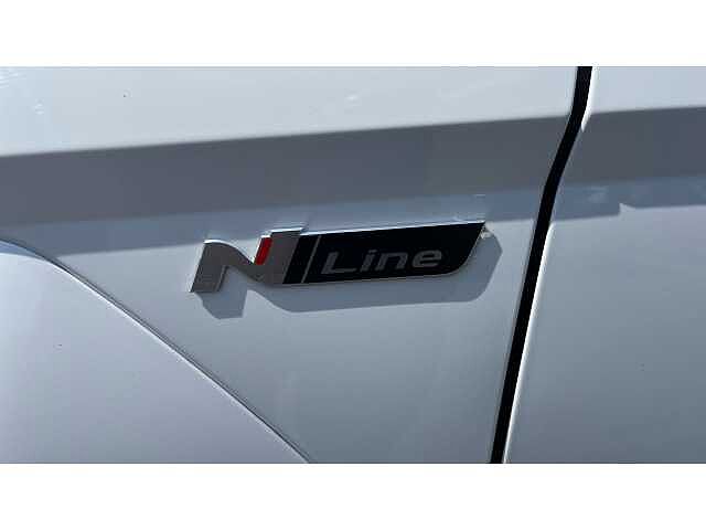 Hyundai KONA KONA 1.6 Hybrid 138 N Line S 5dr DCT Atlas White