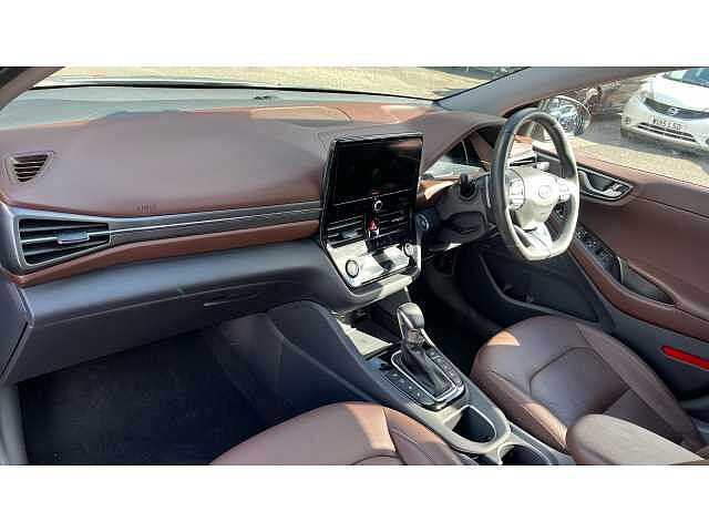 Hyundai Ioniq IONIQ 1.6 GDi Hybrid Premium SE 5dr DCT