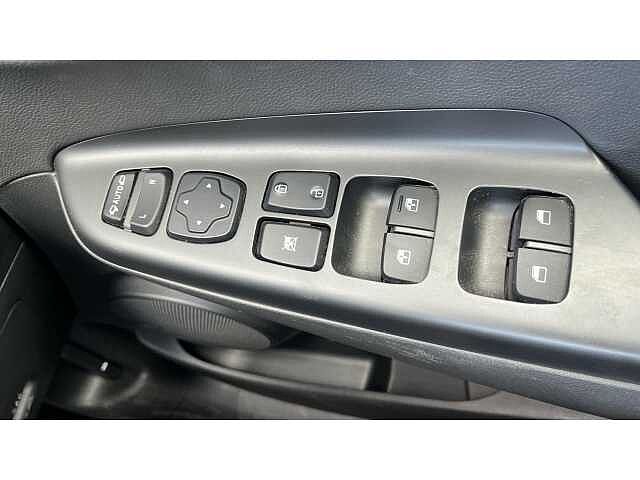 Hyundai Kona KONA 150kW Ultimate 64kWh 5dr Auto