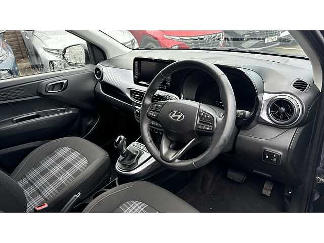 Hyundai i10 I10 1.2 [79] Premium 5dr Auto [Nav]