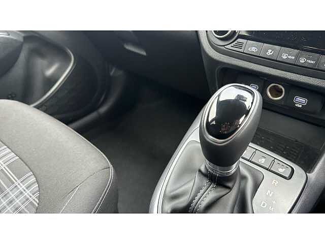 Hyundai i10 I10 1.2 [79] Premium 5dr Auto [Nav]