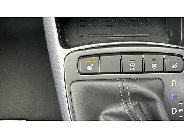 Hyundai i10 I10 1.2 [79] Premium 5dr Auto [Nav]