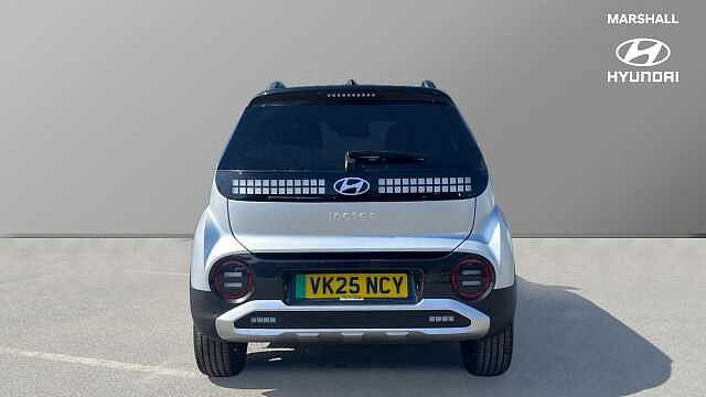 Hyundai INSTER 5Dr HAT 85kW 2 49kWh Aero Silver