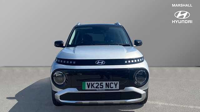 Hyundai INSTER 5Dr HAT 85kW 2 49kWh Aero Silver