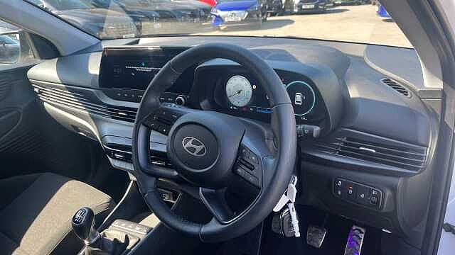 Hyundai Bayon HAT 1.0 T-gdi 48V Mhev 100 Premium