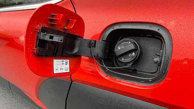 Hyundai KONA Kona 5Dr HAT 1.6T 141 HBD Ultm L/Pk 6DCT Orange