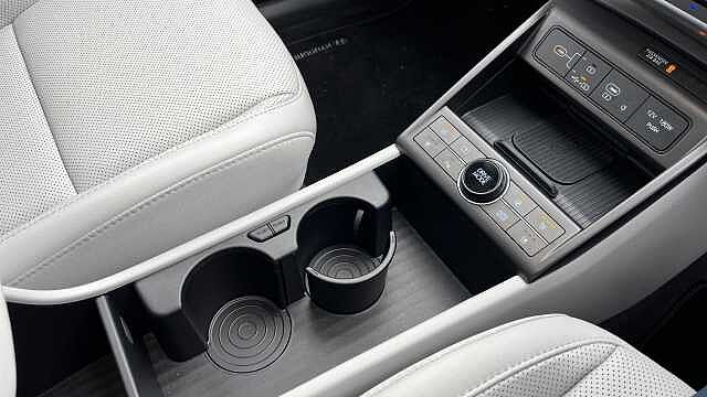 Hyundai KONA Kona 5Dr HAT 1.6T 141 HBD Ultm L/Pk 6DCT Orange