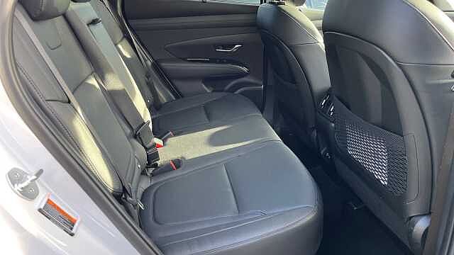 Hyundai TUCSON Tucson 1.6T Hybrid 215ps Ultimate AU Atlas White