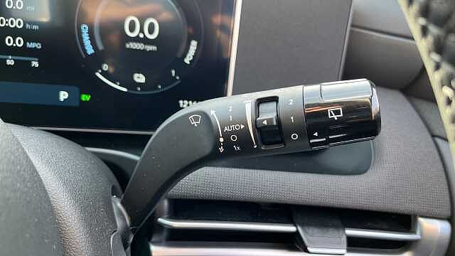 Hyundai TUCSON Tucson 1.6T Hybrid 215ps Ultimate AU Atlas White