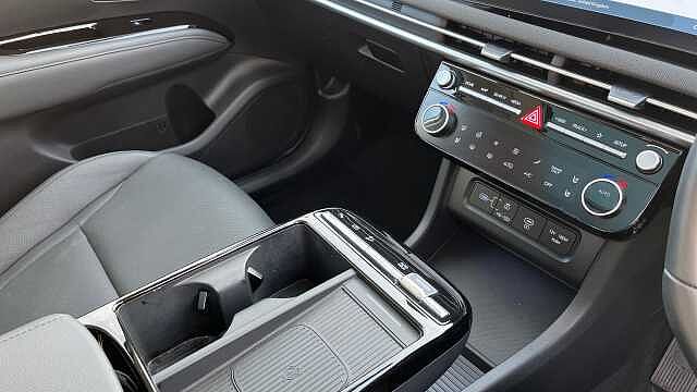 Hyundai TUCSON Tucson 1.6T Hybrid 215ps Ultimate AU Atlas White