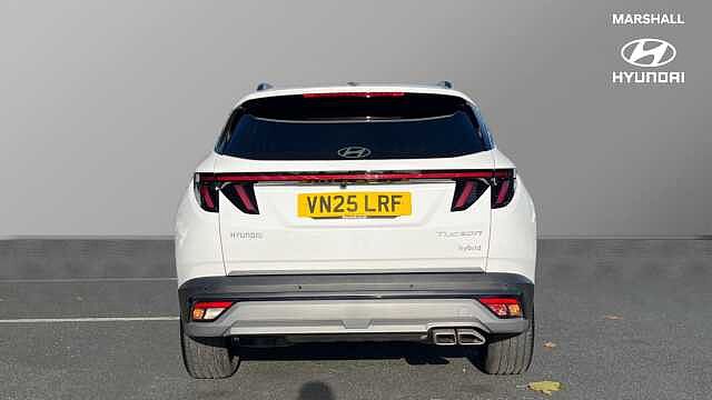 Hyundai TUCSON Tucson 1.6T Hybrid 215ps Ultimate AU Atlas White